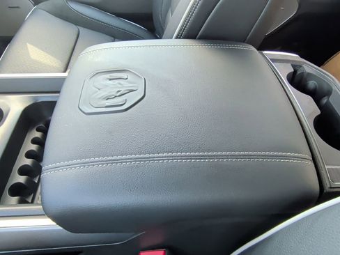New 2026 RAM 1500 Laramie w/ Night Edition AWD/4WD image 38