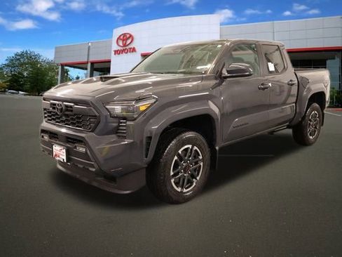New 2025 Toyota Tacoma TRD Sport image 4