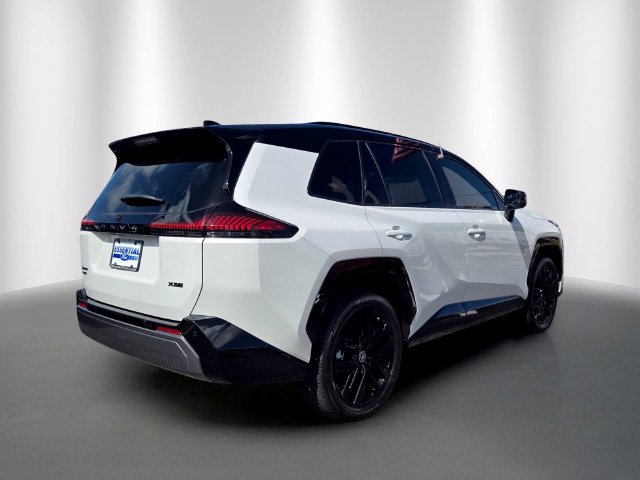Used 2026 Toyota RAV4 XSE w/ Weather Package AWD/4WD image 5