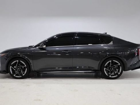Used 2025 Kia K4 GT-Line w/ GT-Line Premium Package FWD image 4