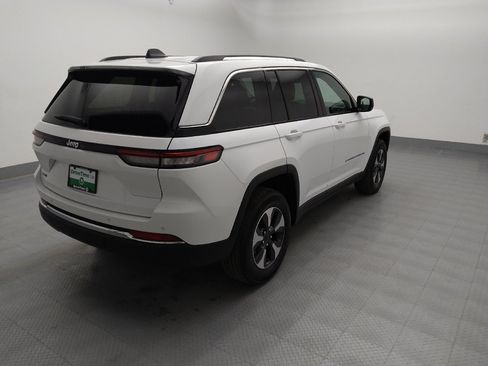 Used 2022 Jeep Grand Cherokee Limited 4xe image 9