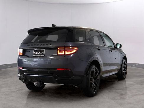 New 2025 Land Rover Discovery Sport Dynamic SE image 13