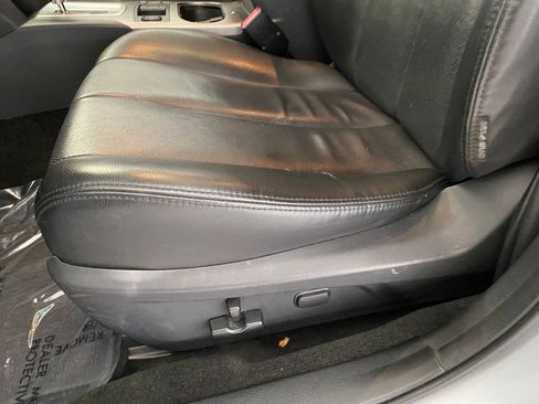 Used 2013 Subaru Outback 3.6R Limited w/ Moonroof Pkg image 12