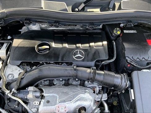 Certified 2023 Mercedes-Benz GLA 250 4MATIC image 34