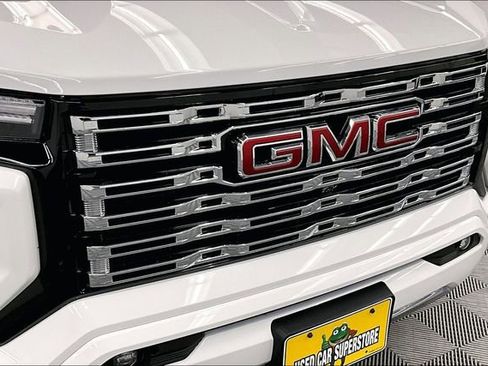 Used 2025 GMC Canyon Denali image 29