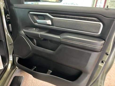 Used 2021 RAM 1500 Big Horn AWD/4WD image 39