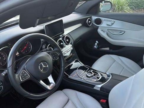 Used 2018 Mercedes-Benz C 300 Sedan image 10