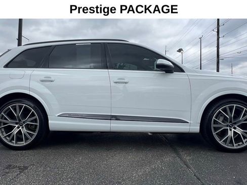 Used 2019 Audi Q7 3.0T Prestige AWD/4WD image 9