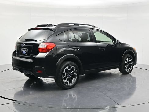 Used 2017 Subaru Crosstrek 2.0i Limited AWD/4WD image 5