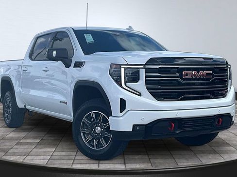 Used 2025 GMC Sierra 1500 AT4 AWD/4WD image 4