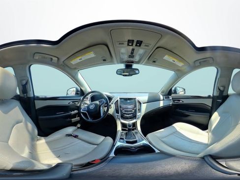 Used 2014 Cadillac SRX Luxury image 34