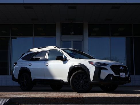 Used 2024 Subaru Outback Onyx Edition XT image 1