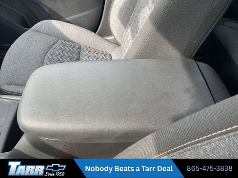 Used 2024 Chevrolet Equinox LT w/ LPO, Floor Liner Package FWD image 20