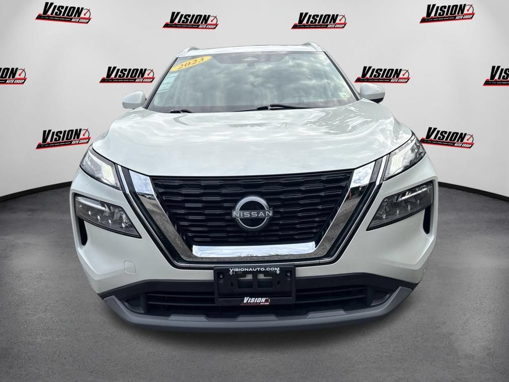 Certified 2023 Nissan Rogue SV w/ SV Premium B Package AWD/4WD image 2