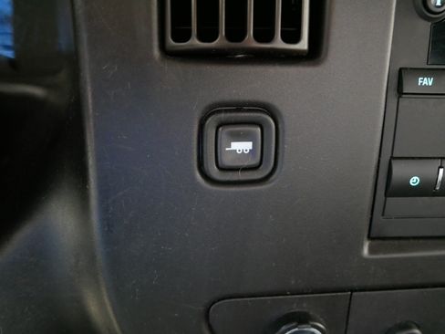 Used 2021 Chevrolet Express 2500 w/ Safety Package RWD image 31