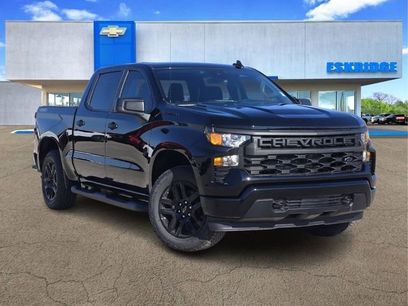 New 2026 Chevrolet Silverado 1500 Custom w/ Turbomax Blackout Package