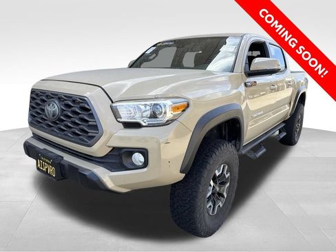 Used 2020 Toyota Tacoma TRD Off-Road w/ Technology Package AWD/4WD image 1