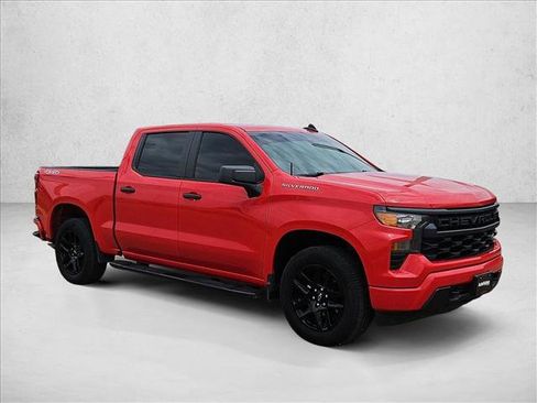 Used 2022 Chevrolet Silverado 1500 Custom AWD/4WD image 9