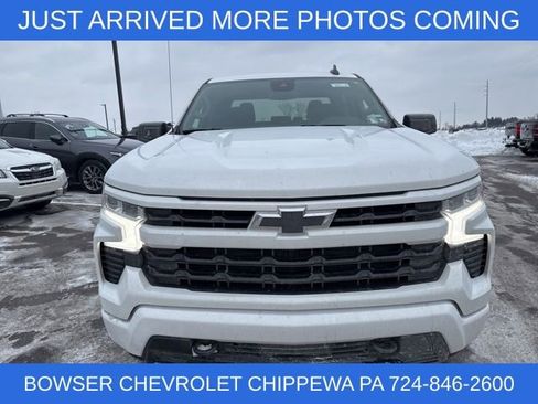 Used 2023 Chevrolet Silverado 1500 RST w/ Z71 Off-Road Package image 11