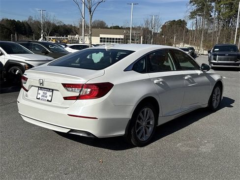Used 2022 Honda Accord LX image 7