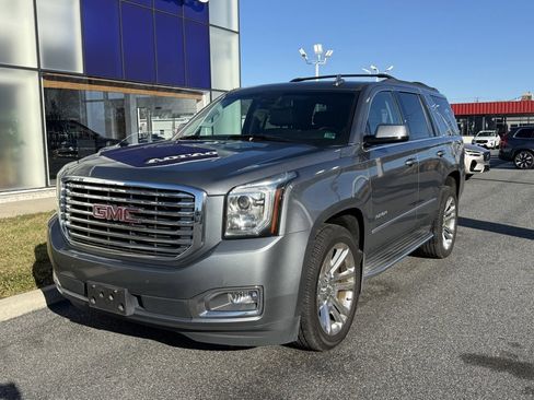 Used 2019 GMC Yukon SLT w/ Premium Edition image 3