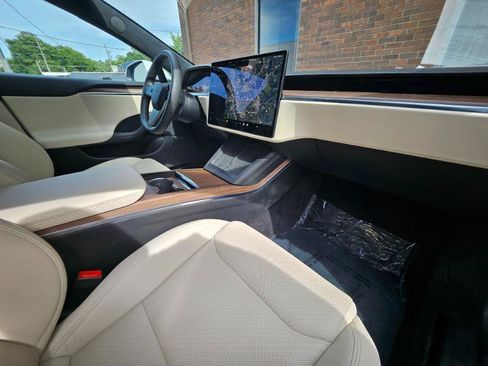 Used 2023 Tesla Model S Standard Range AWD/4WD image 53