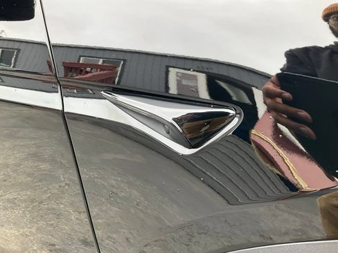 Used 2023 Tesla Model X AWD/4WD image 88