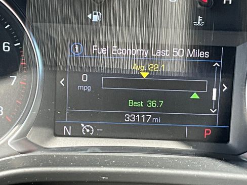 Used 2023 GMC Acadia SLE w/ Driver Convenience Package image 5