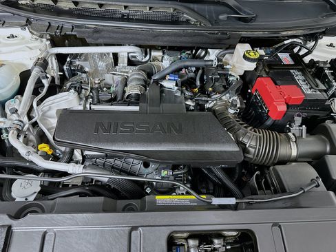 Used 2026 Nissan Rogue SV FWD image 33