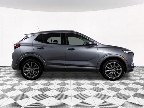 Certified 2024 Buick Encore GX Avenir w/ Avenir Convenience Package AWD/4WD image 17