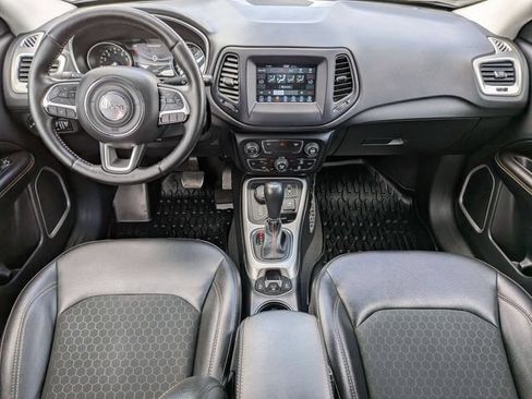 Certified 2021 Jeep Compass Latitude w/ Convenience Group AWD/4WD image 29
