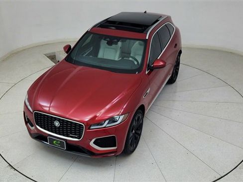 Used 2025 Jaguar F-PACE R-Dynamic S image 76
