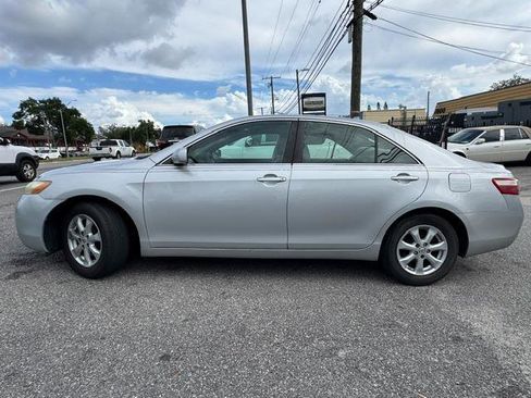 Used 2007 Toyota Camry LE FWD image 4
