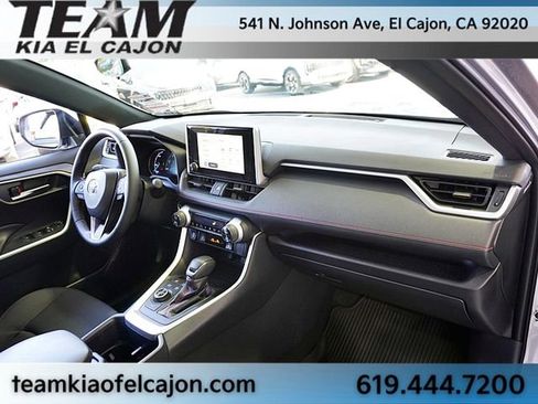 Used 2024 Toyota RAV4 SE w/ Weather & Moonroof Package image 10