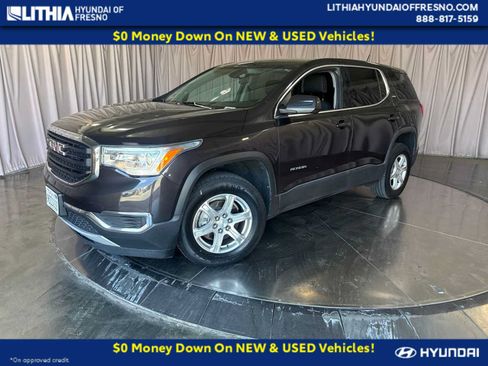 Used 2017 GMC Acadia SLE FWD image 1