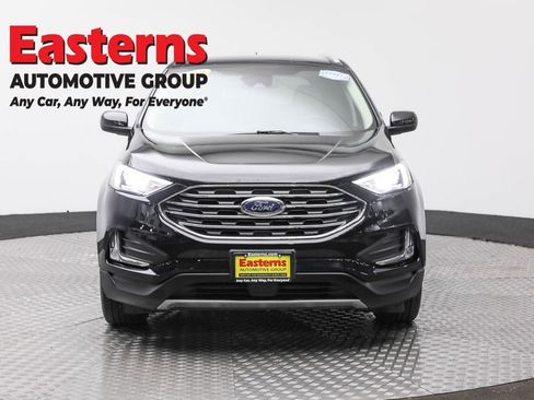 Used 2021 Ford Edge SEL w/ Convenience Package image 2