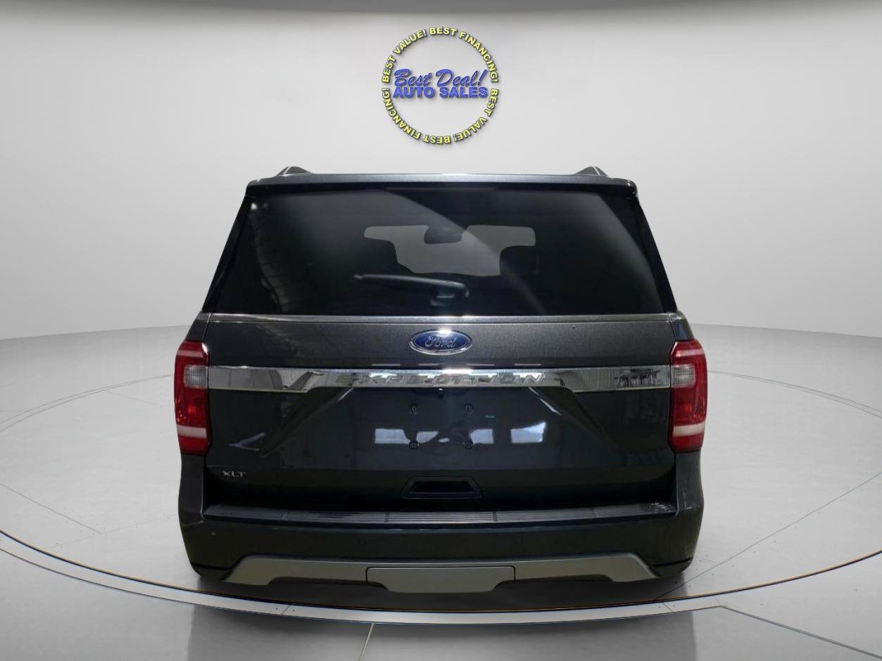 Used 2020 Ford Expedition XLT w/ Equipment Group 202A AWD/4WD image 3