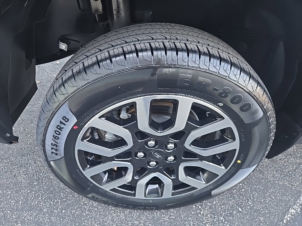 Used 2023 Ford Maverick Lariat FWD image 20
