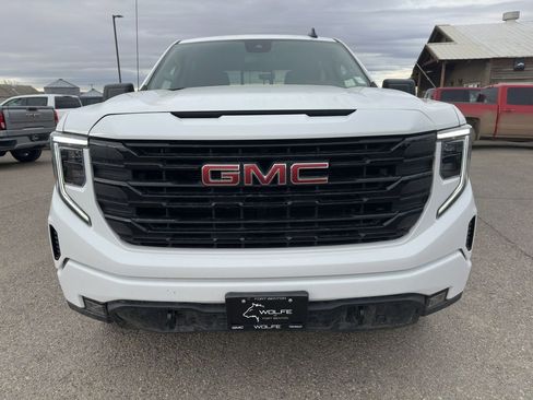 Used 2025 GMC Sierra 1500 Elevation w/ Preferred Package AWD/4WD image 2