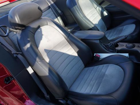 Used 2001 Ford Mustang Cobra image 46