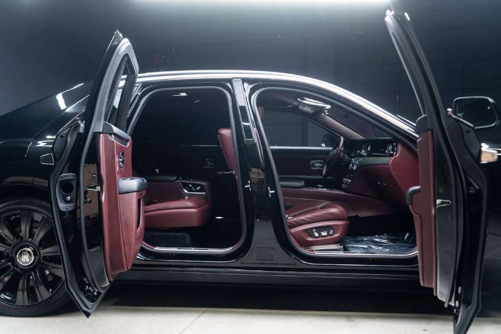 Used 2021 Rolls-Royce Ghost AWD/4WD image 13