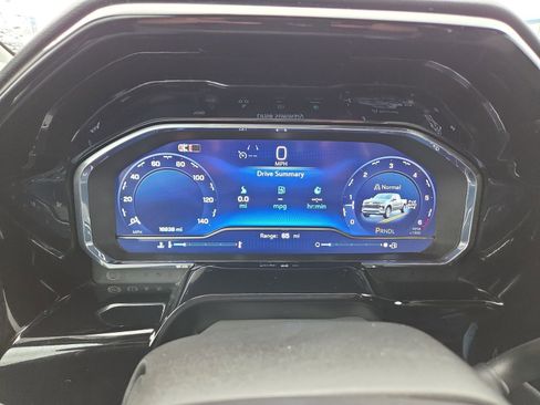 Certified 2025 Chevrolet Silverado 1500 LT image 27