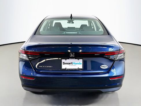 New 2025 Honda Accord SE image 6