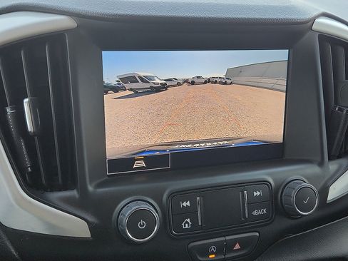 Used 2023 GMC Terrain SLT w/ LPO, Floor Liner Package FWD image 15