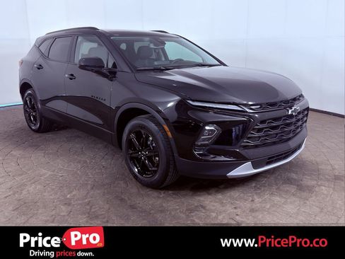 Used 2024 Chevrolet Blazer LT w/ Convenience Package AWD/4WD image 1