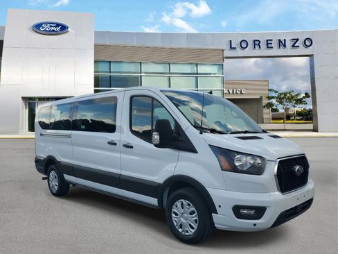 Used 2024 Ford Transit 350 XLT image 3