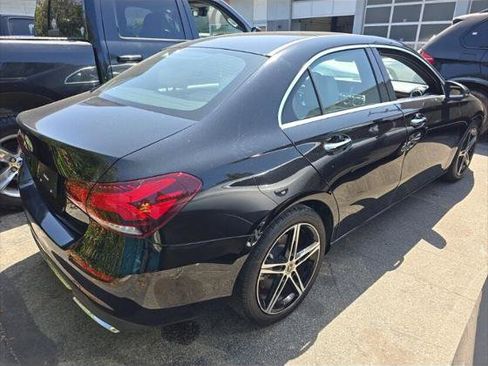 Used 2022 Mercedes-Benz A 220 image 6