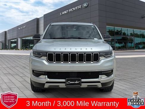 Used 2023 Jeep Wagoneer Series II w/ Flexible Seating Group AWD/4WD image 8