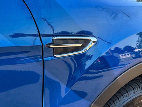 Used 2017 Ford Escape SE AWD/4WD image 9