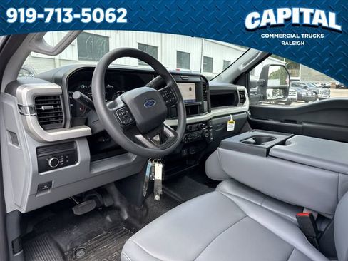New 2025 Ford F450 XL image 19